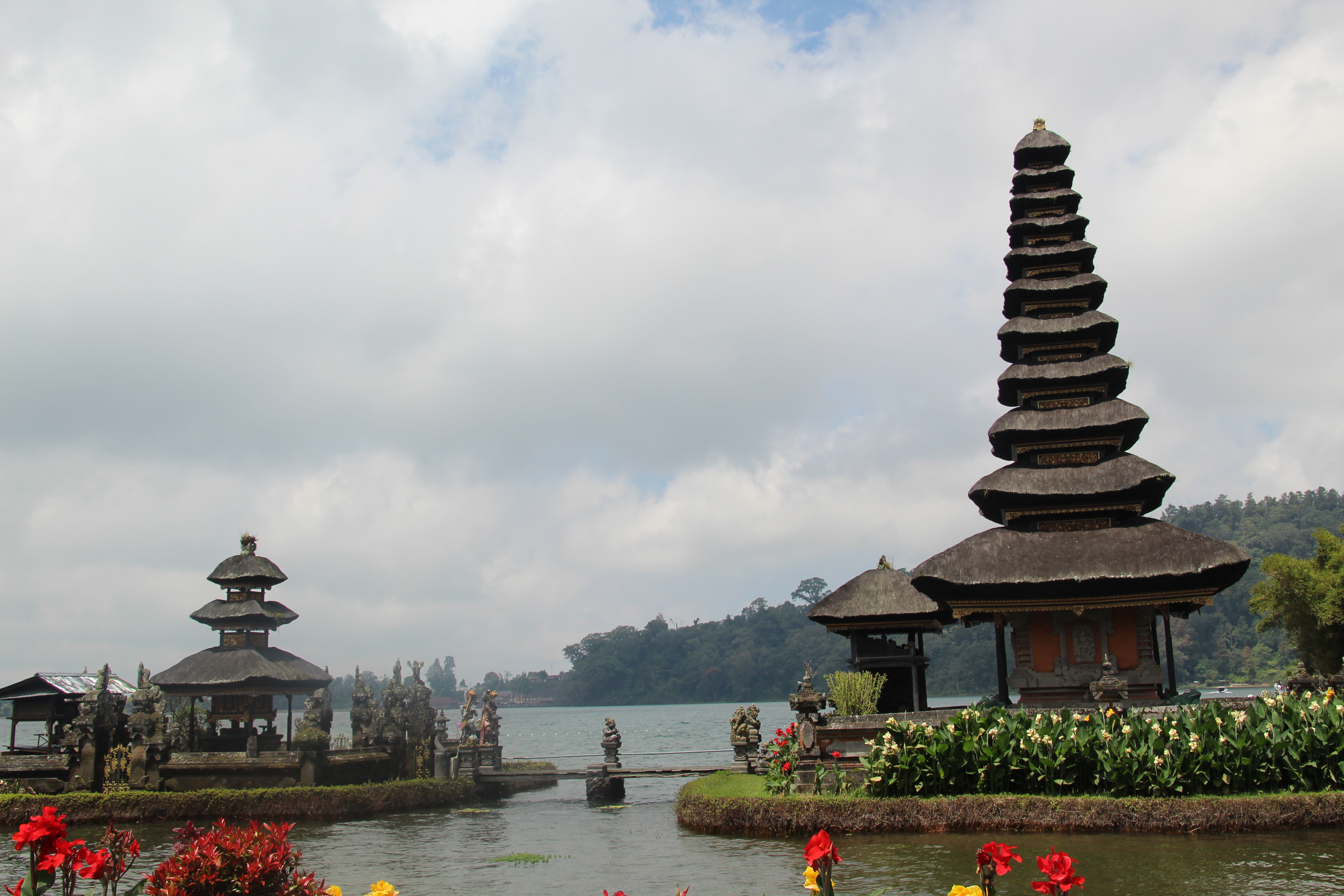 Guía de Bali templo del lago
