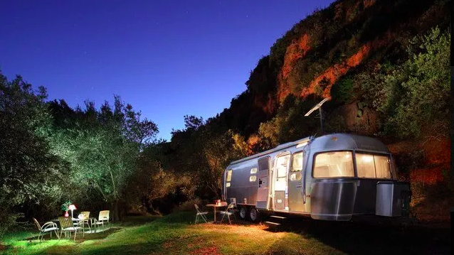 Los mejores glampings de España Airstrem