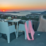 Las mejores villas de Santorini piscina cueva