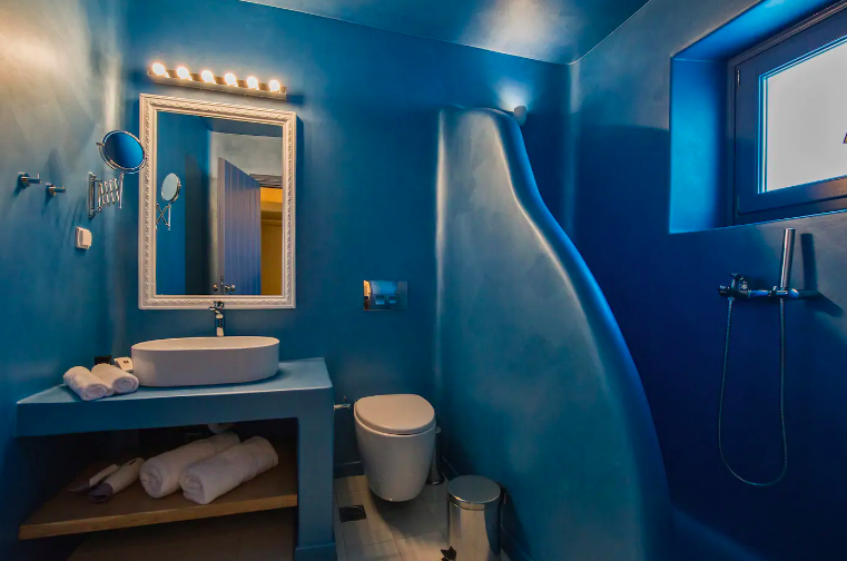 Las mejores villas de Santorini piscina cueva