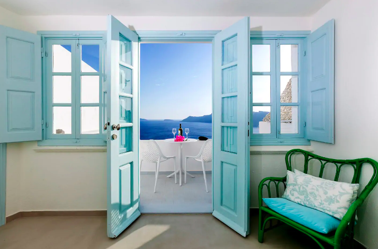 Las mejores villas de Santorini The Big Blue