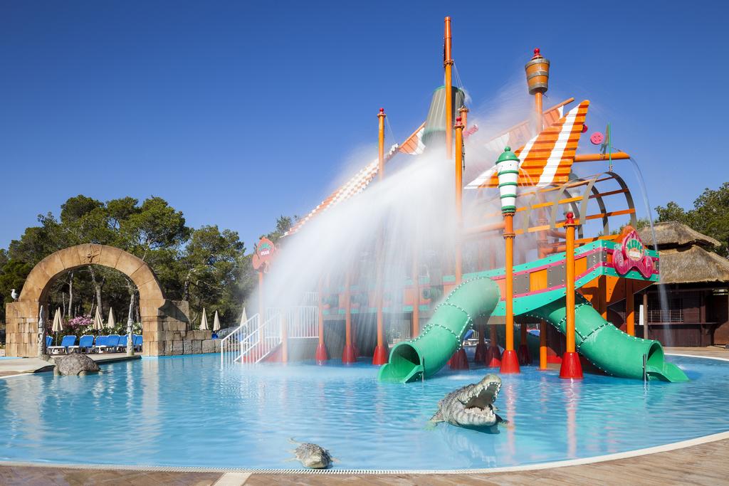Los mejores hoteles de Ibiza Invisa Hotel Club Cala Blanca