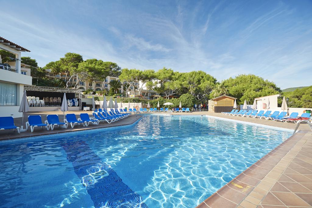 Los mejores hoteles de Ibiza Invisa Hotel Club Cala Blanca