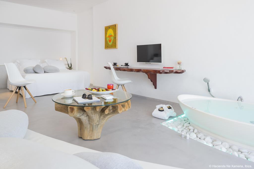 Los mejores hoteles de Ibiza Hacienda Na Xamena